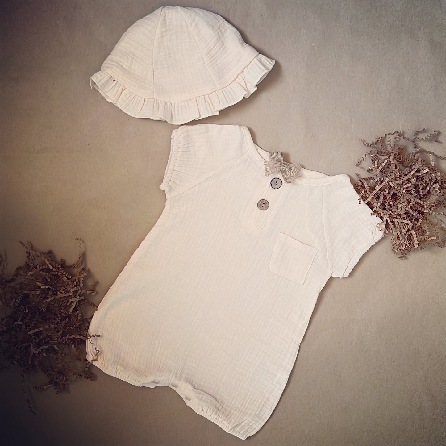 Neutral Colours Summer Baby Girl Romper and Hat Baby Shower Gift Box