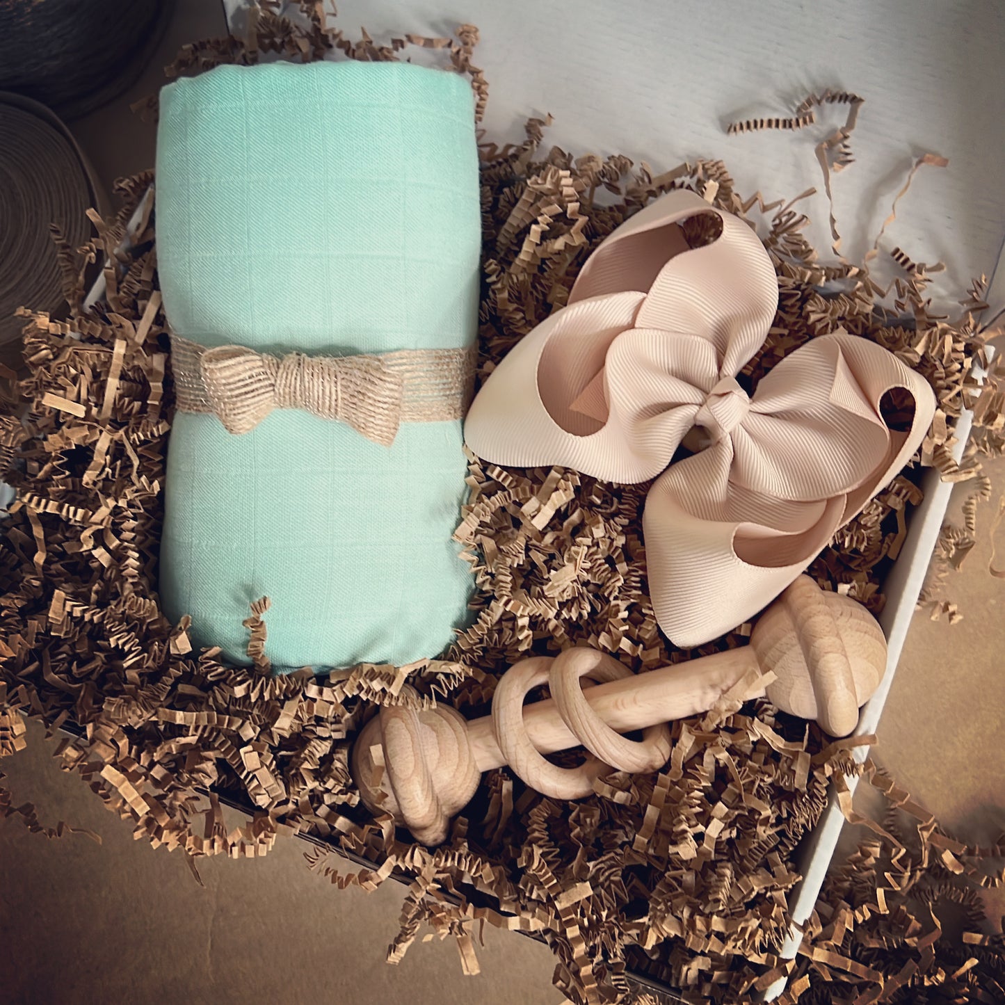 Simple and Elegant Baby Shower Gift Box | Newborn Gift Set Box| Baby Muslin Blanket| Baby Bow Headband| Baby Beechwood Toy