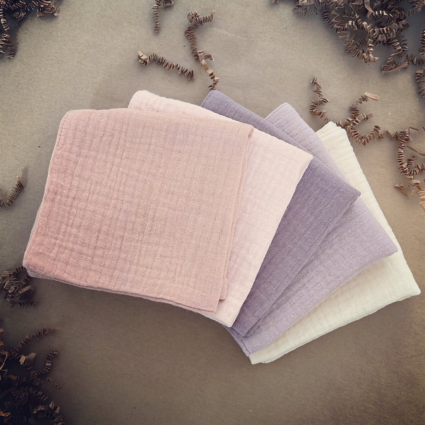Set of 5 Soft and Absorbent Cotton Burp Cloths - Perfect Addition to Your Baby Gift Bundle